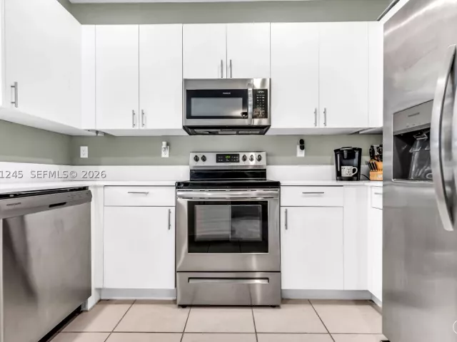 Продажа дома по адресу 20397 NW 6th Pl - фото 9376966