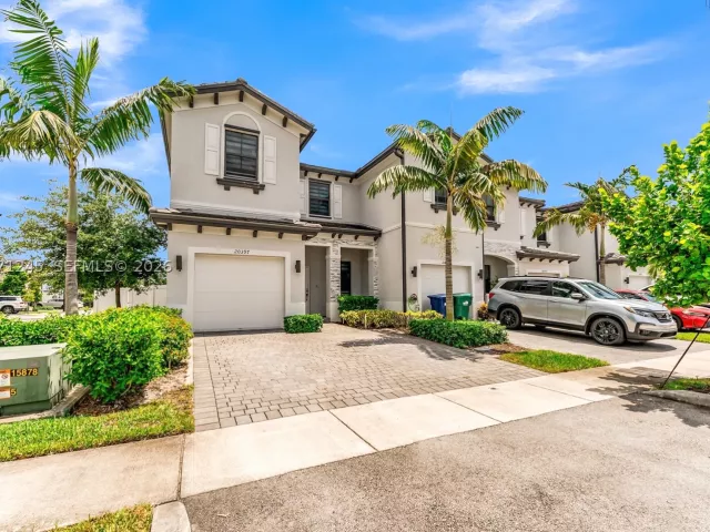 Продажа дома по адресу 20397 NW 6th Pl - фото 9376973