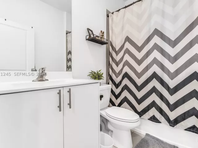 Продажа дома по адресу 20397 NW 6th Pl - фото 9376986