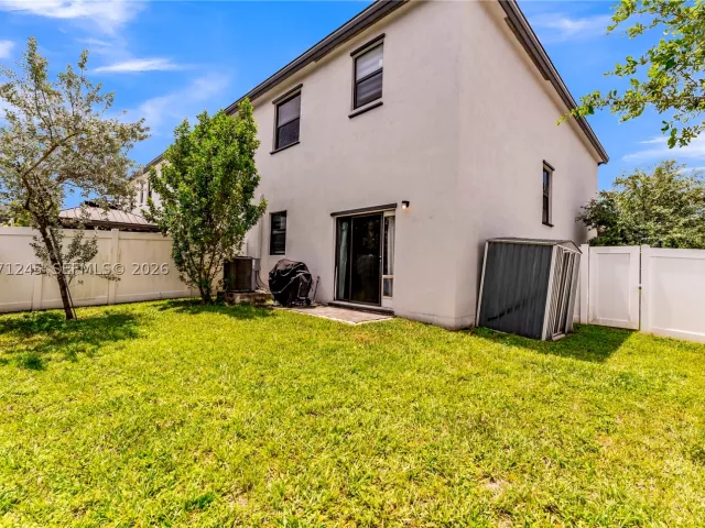 Продажа дома по адресу 20397 NW 6th Pl - фото 9376989