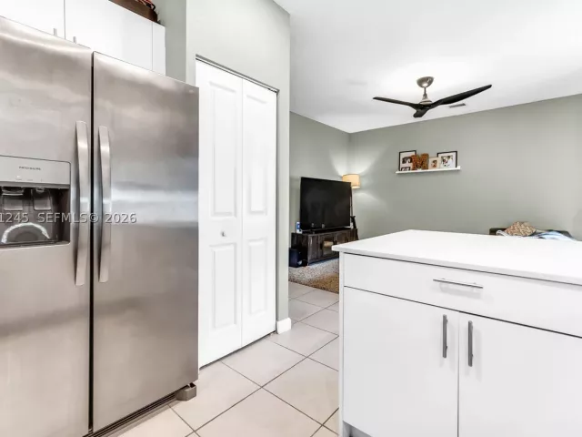 Продажа дома по адресу 20397 NW 6th Pl - фото 9376963