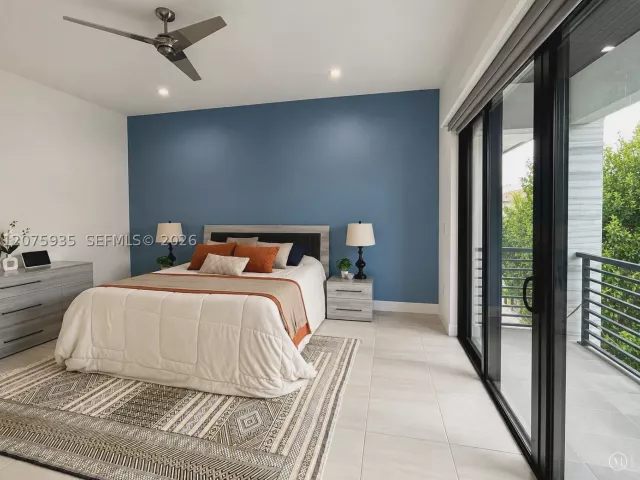 Продажа дома по адресу 4318 NW 81st Ave - фото 9370715