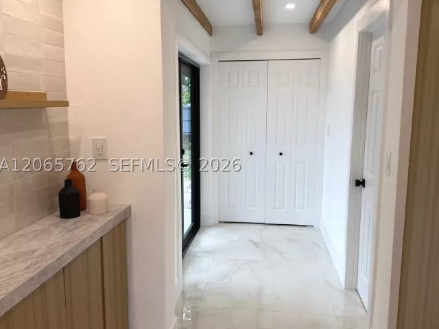 Продажа дома по адресу 1055 NW 143rd St - фото 9370850