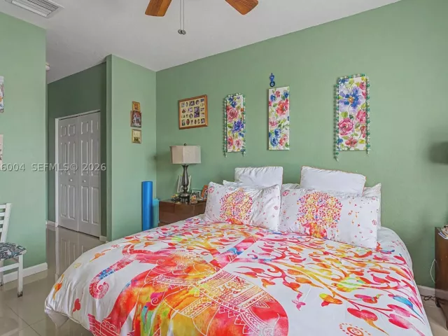 Продажа дома по адресу 527 SE 31st Ave - фото 9371010