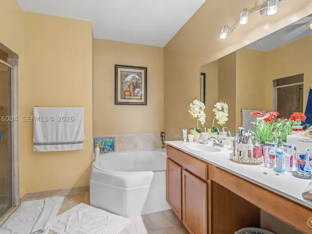 Продажа дома по адресу 527 SE 31st Ave - фото 9371011