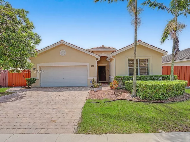 Продажа дома по адресу 527 SE 31st Ave - фото 9370999