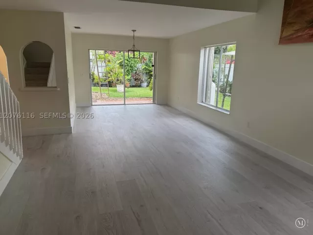 Продажа дома по адресу 1984 NW 179th Ave - фото 9377959