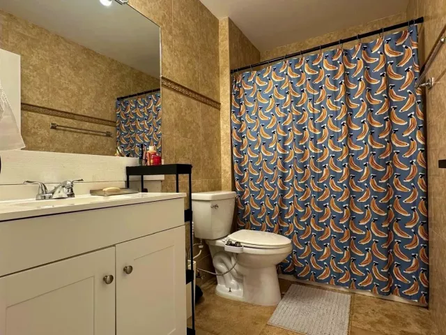 Продажа дома по адресу 22449 MIDDLETOWN Drive - фото 9372340