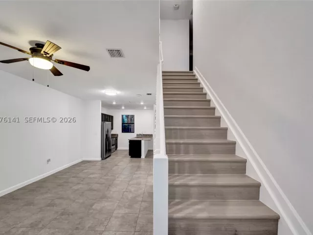 Продажа дома по адресу 2805 SW 17 Avenue 0 - фото 9372616