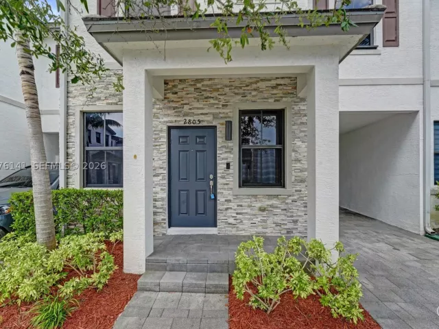 Продажа дома по адресу 2805 SW 17 Avenue 0 - фото 9372601
