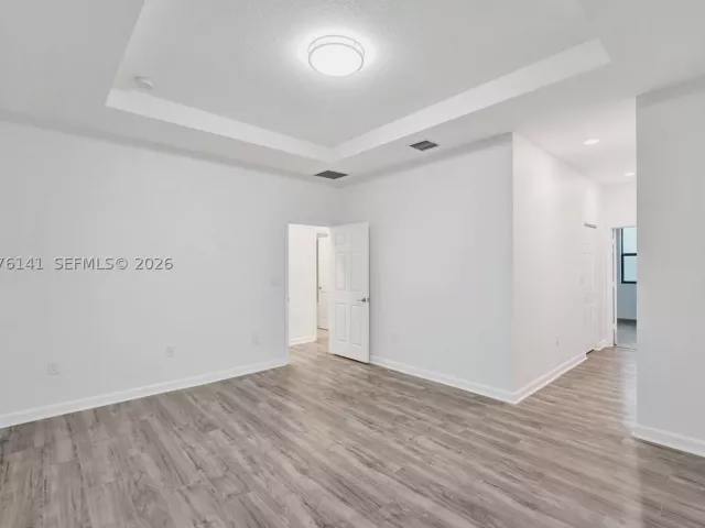 Продажа дома по адресу 2805 SW 17 Avenue 0 - фото 9372638