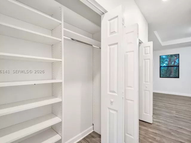 Продажа дома по адресу 2805 SW 17 Avenue 0 - фото 9372641