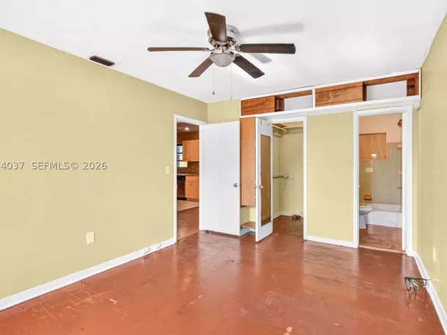 Продажа дома по адресу 17950 NW 6th court - фото 9372581