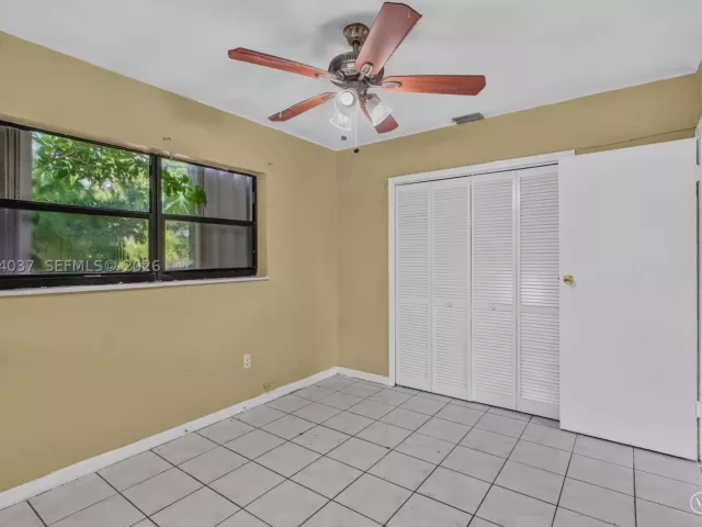 Продажа дома по адресу 17950 NW 6th court - фото 9372587