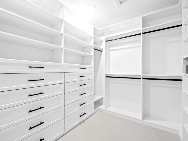 Продажа дома по адресу 1131 VERDE Court - фото 9375519