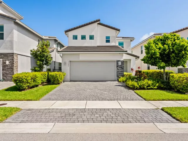 Продажа дома по адресу 1131 VERDE Court - фото 9375503