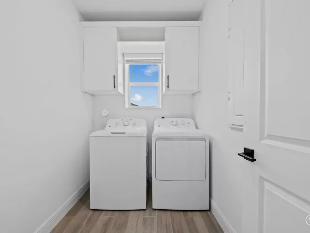 Продажа дома по адресу 1131 VERDE Court - фото 9375526