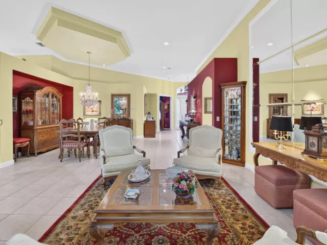 Продажа дома по адресу 6295 NW 43RD Terrace - фото 9379586
