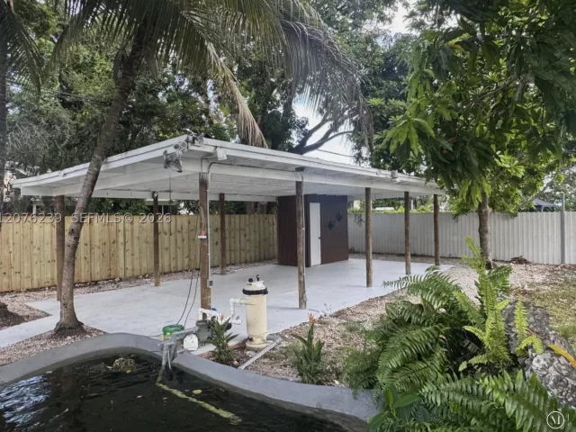 Продажа дома по адресу 10830 SW 160th St - фото 9383774