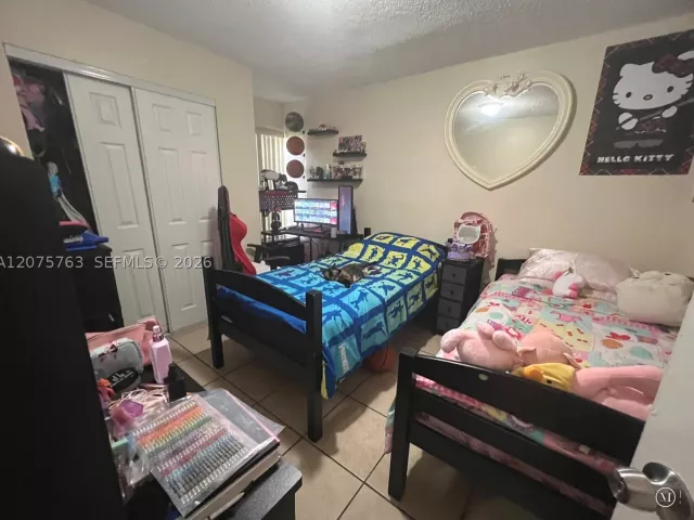 Продажа дома по адресу 6028 SW 147th Pl - фото 9374183