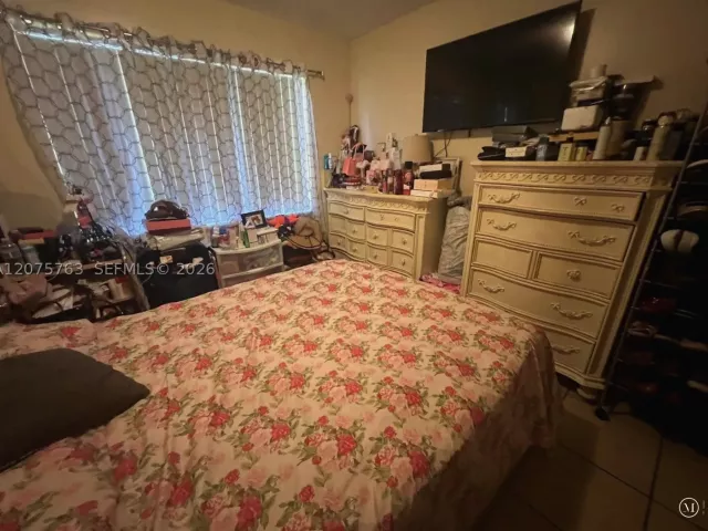 Продажа дома по адресу 6028 SW 147th Pl - фото 9374187