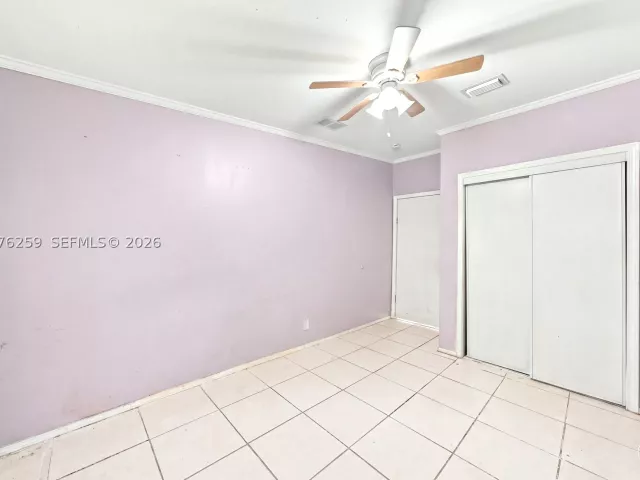Продажа дома по адресу 6241 NW 1st Pl - фото 9374139