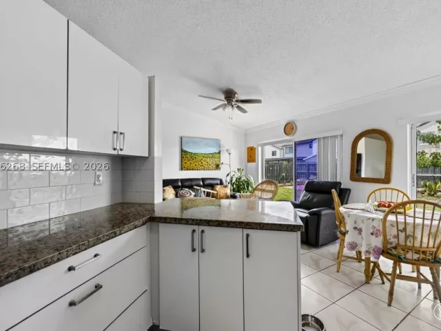 Продажа дома по адресу 25014 SW 123rd Pl - фото 9374398