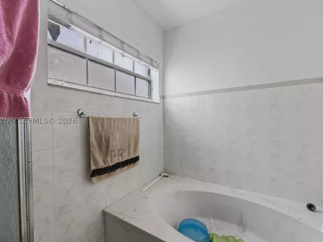 Продажа дома по адресу 25014 SW 123rd Pl - фото 9374407