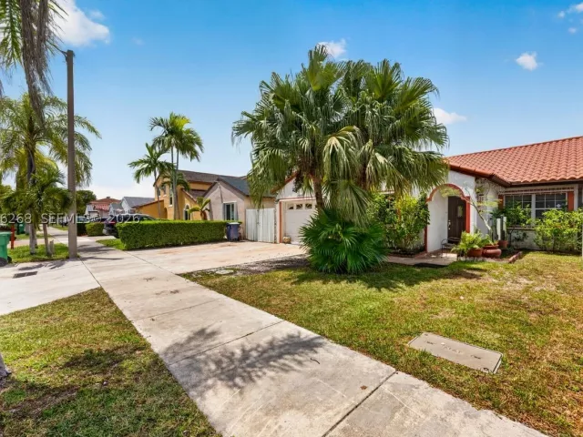 Продажа дома по адресу 25014 SW 123rd Pl - фото 9374384