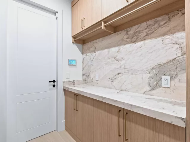 Продажа дома по адресу 17934 Milburn Way - фото 9387550