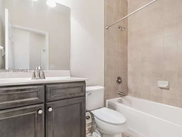 Продажа дома по адресу 8945 NW 98th Ave - фото 9375417
