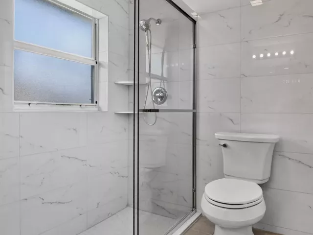 Продажа дома по адресу 4602 BISON Street - фото 9374697
