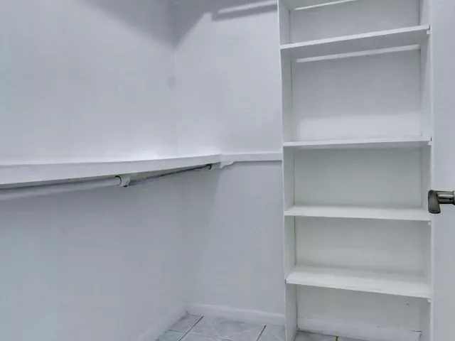 Продажа дома по адресу 4602 BISON Street - фото 9374698