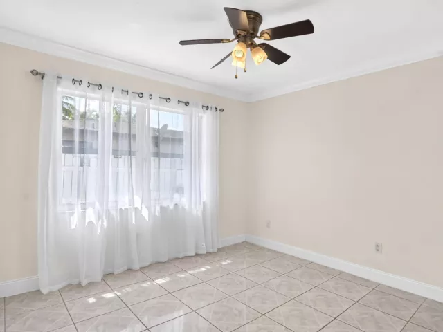 Продажа дома по адресу 4602 BISON Street - фото 9374706