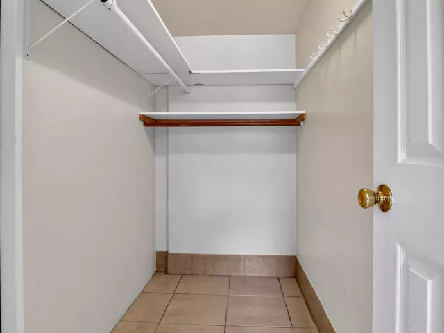 Продажа дома по адресу 4602 BISON Street - фото 9374721