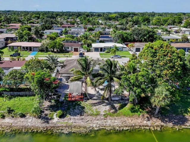 Продажа дома по адресу 4602 BISON Street - фото 9374741