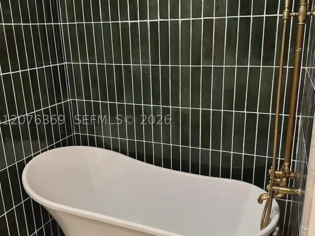 Продажа дома по адресу 23550 SW 187th Ave - фото 9377971