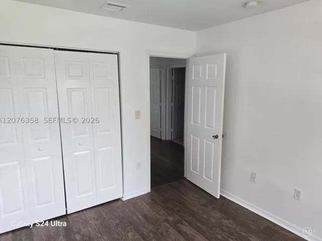 Продажа дома по адресу 13658 SW 142nd Ter - фото 9380557