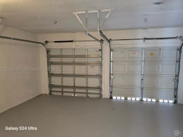 Продажа дома по адресу 13658 SW 142nd Ter - фото 9380559