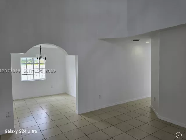 Продажа дома по адресу 13658 SW 142nd Ter - фото 9380524