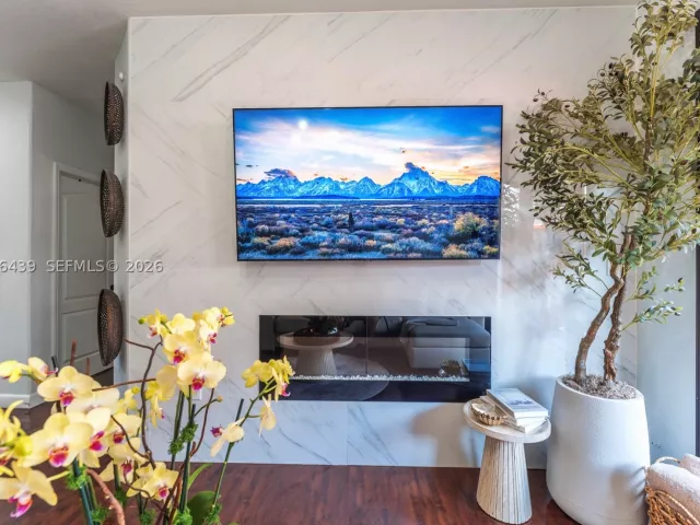 Продажа дома по адресу 14965 SW 23rd Ln - фото 9383791