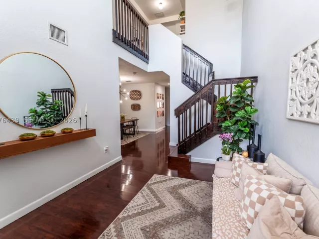 Продажа дома по адресу 14965 SW 23rd Ln - фото 9383780