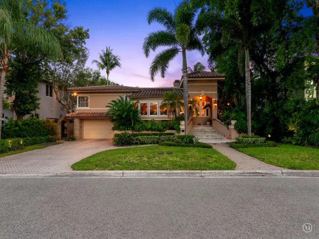 Продажа дома по адресу 2524 Castilla Isle - фото 9377010