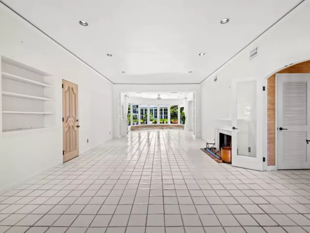 Продажа дома по адресу 2524 Castilla Isle - фото 9377023
