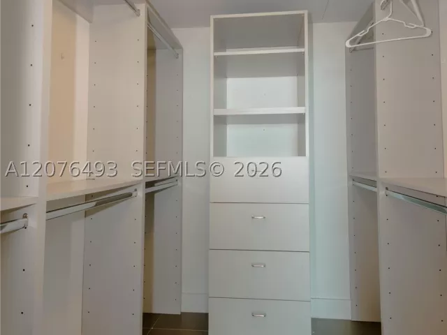 Квартира в аренду номер3802 - фото 9382746