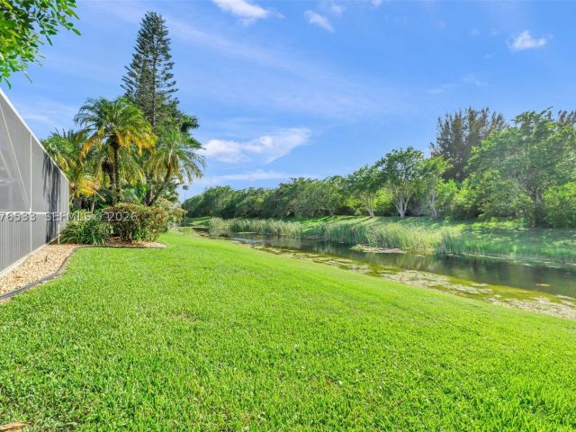 Продажа дома по адресу 11834 Island Lakes Ln - фото 9379742