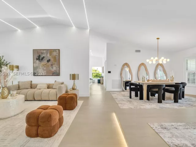 Продажа дома по адресу 11834 Island Lakes Ln - фото 9379704