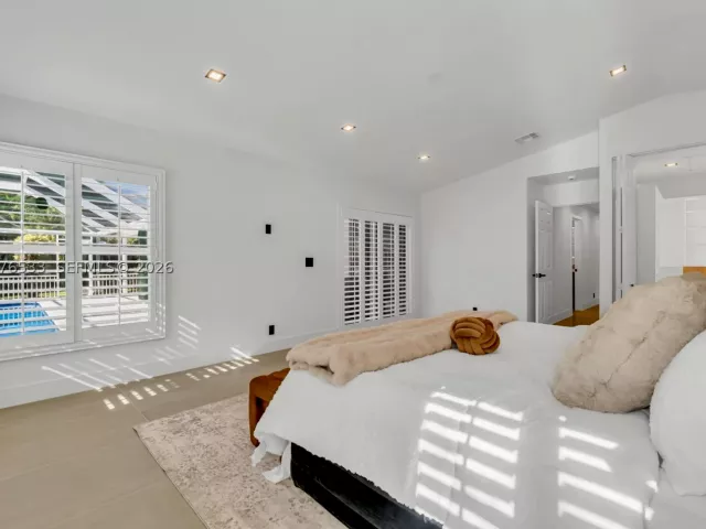 Продажа дома по адресу 11834 Island Lakes Ln - фото 9379713