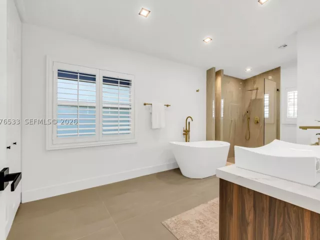 Продажа дома по адресу 11834 Island Lakes Ln - фото 9379716