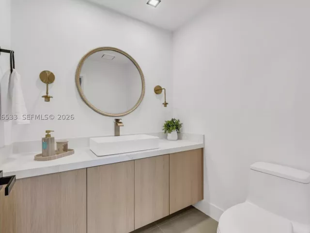 Продажа дома по адресу 11834 Island Lakes Ln - фото 9379731
